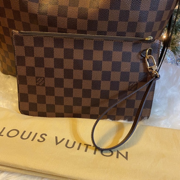 ❤️Louis Vuitton Damier Ebene Pouch GM - Picture 1 of 15